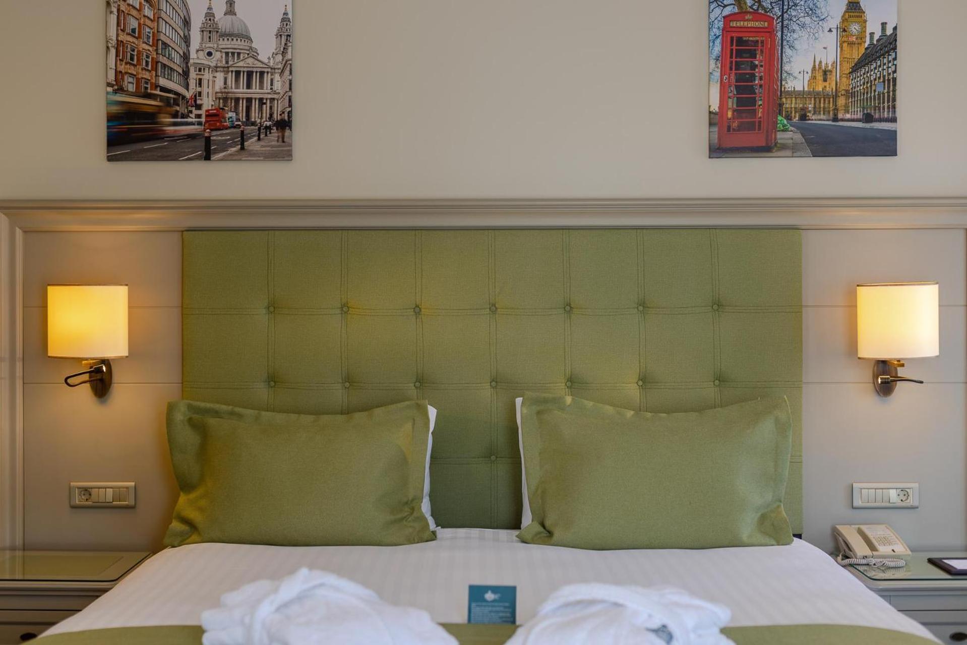 Divan Suites Batoemi Buitenkant foto